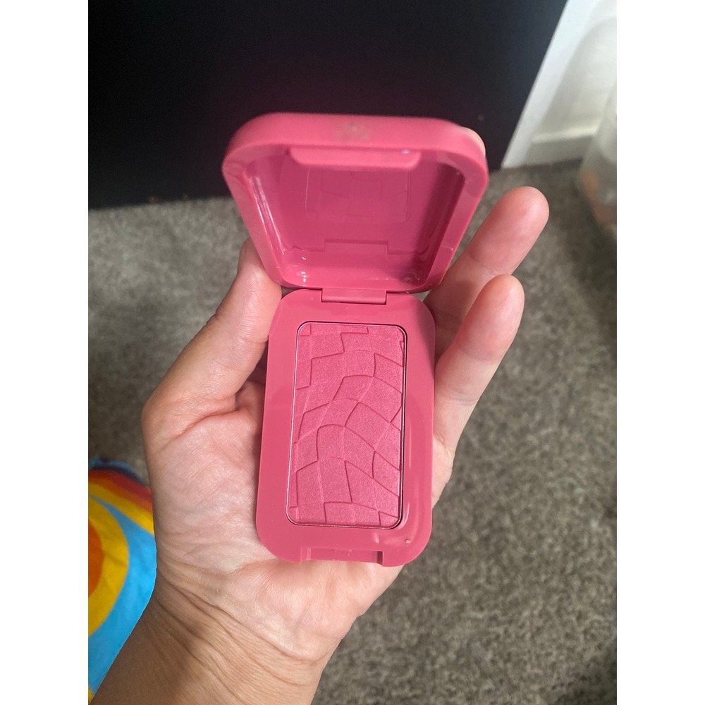 NYX Professional Makeup Buttermelt Powder Blush Butta With Time new
